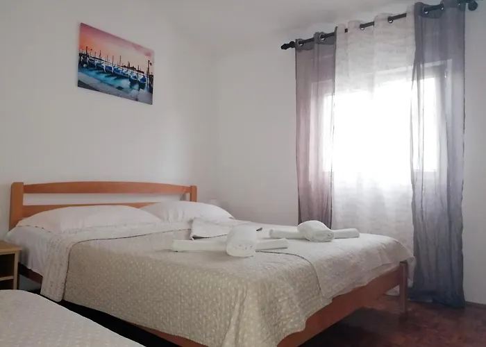 Marika-near Queen - By Ta Leut Agency Apartmán *